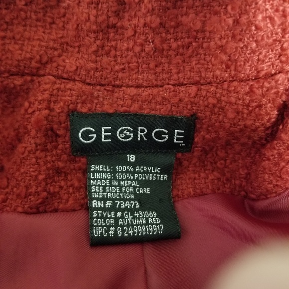 Red Jacket - Picture 6 of 6